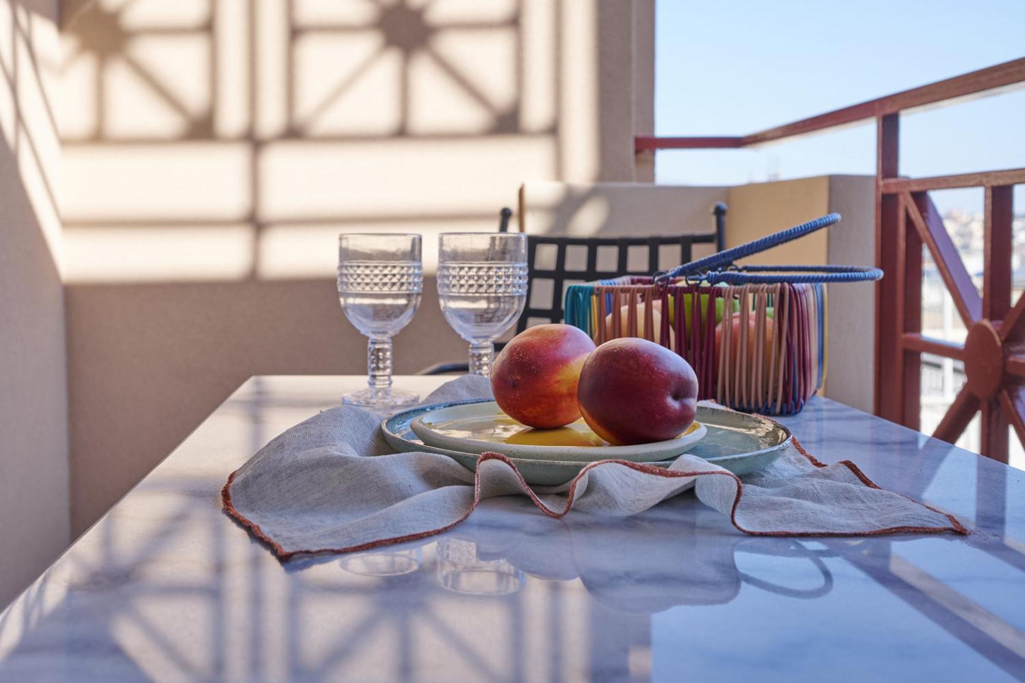 אתונה Rastoni Acropolis Uniquely Located Stylish Apartments מראה חיצוני תמונה