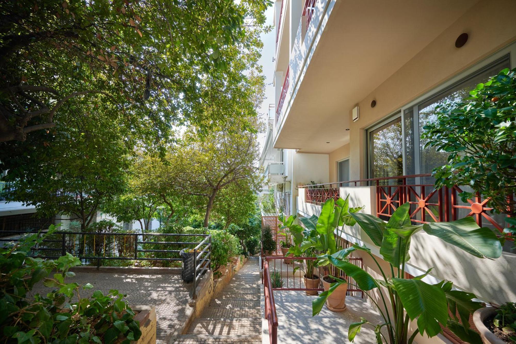 אתונה Rastoni Acropolis Uniquely Located Stylish Apartments מראה חיצוני תמונה