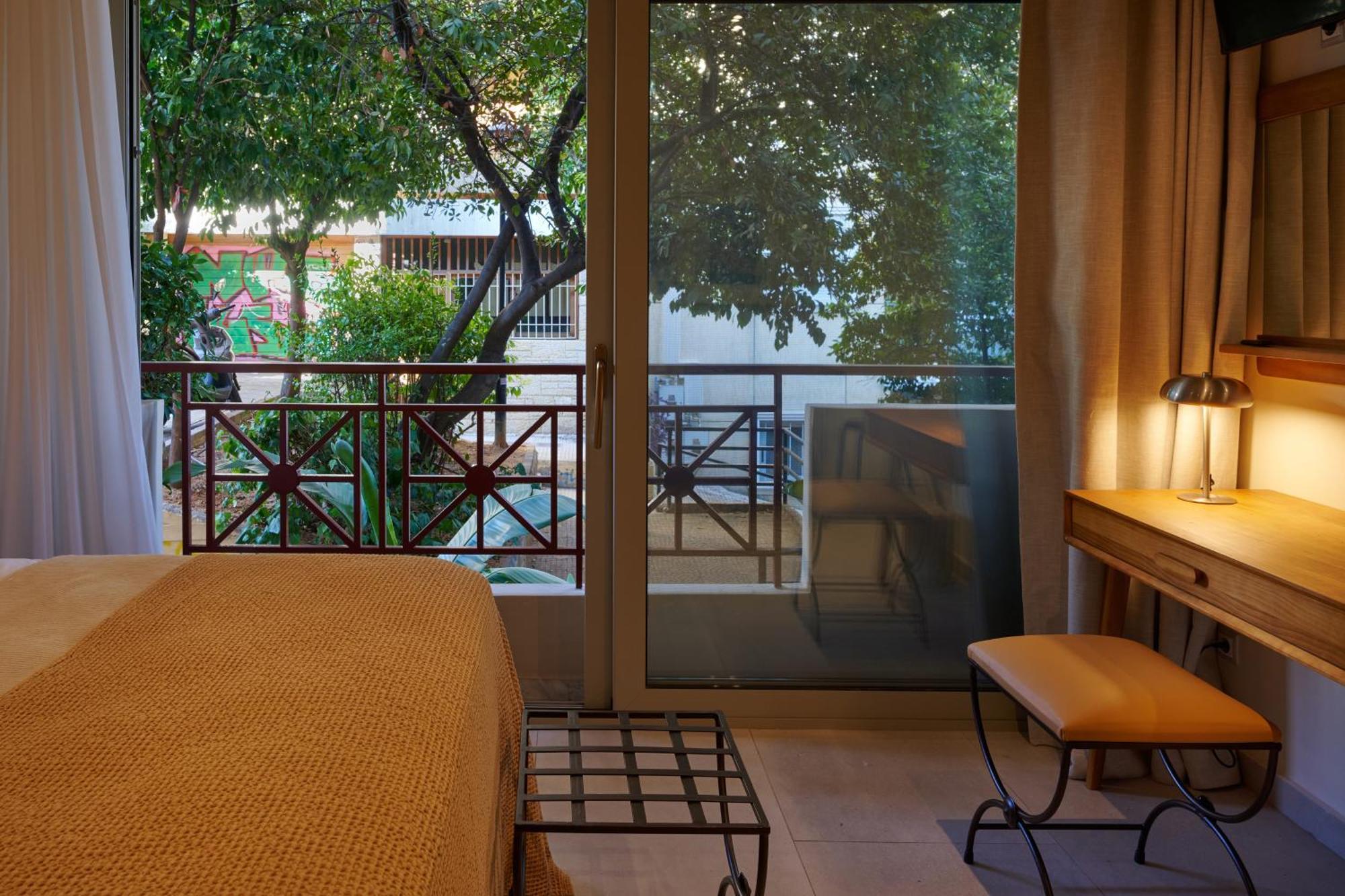 אתונה Rastoni Acropolis Uniquely Located Stylish Apartments מראה חיצוני תמונה