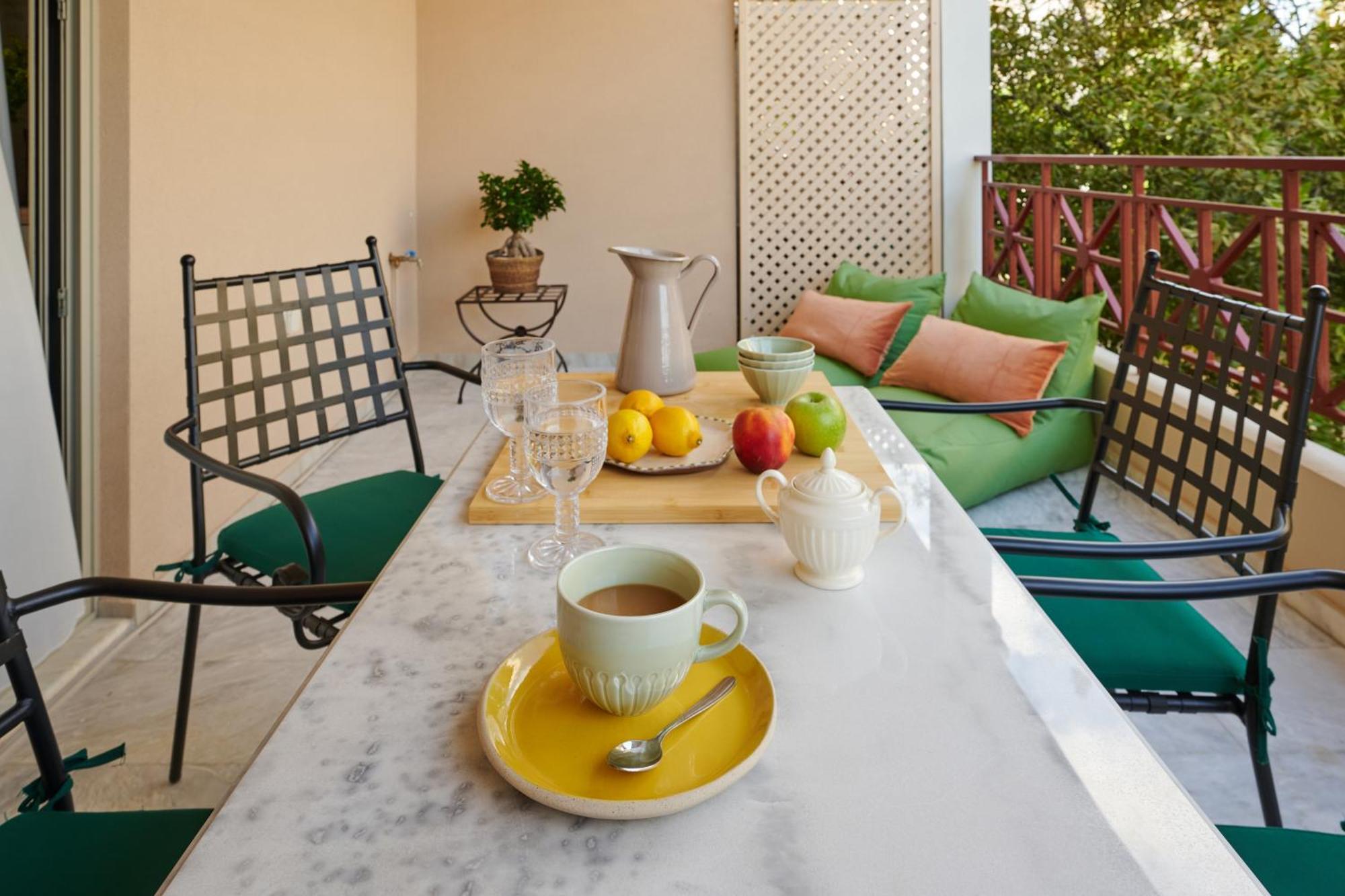 אתונה Rastoni Acropolis Uniquely Located Stylish Apartments מראה חיצוני תמונה